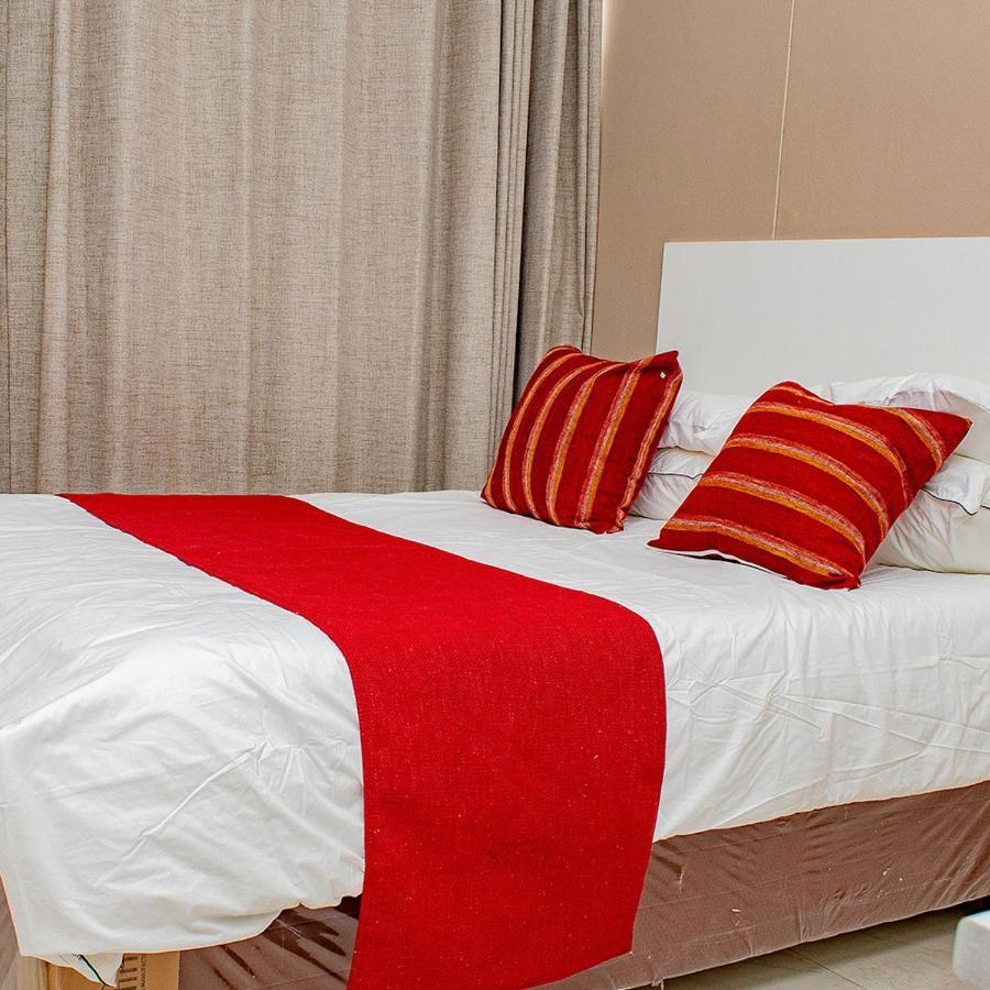 R Executive Apartments Χαράρε Εξωτερικό φωτογραφία