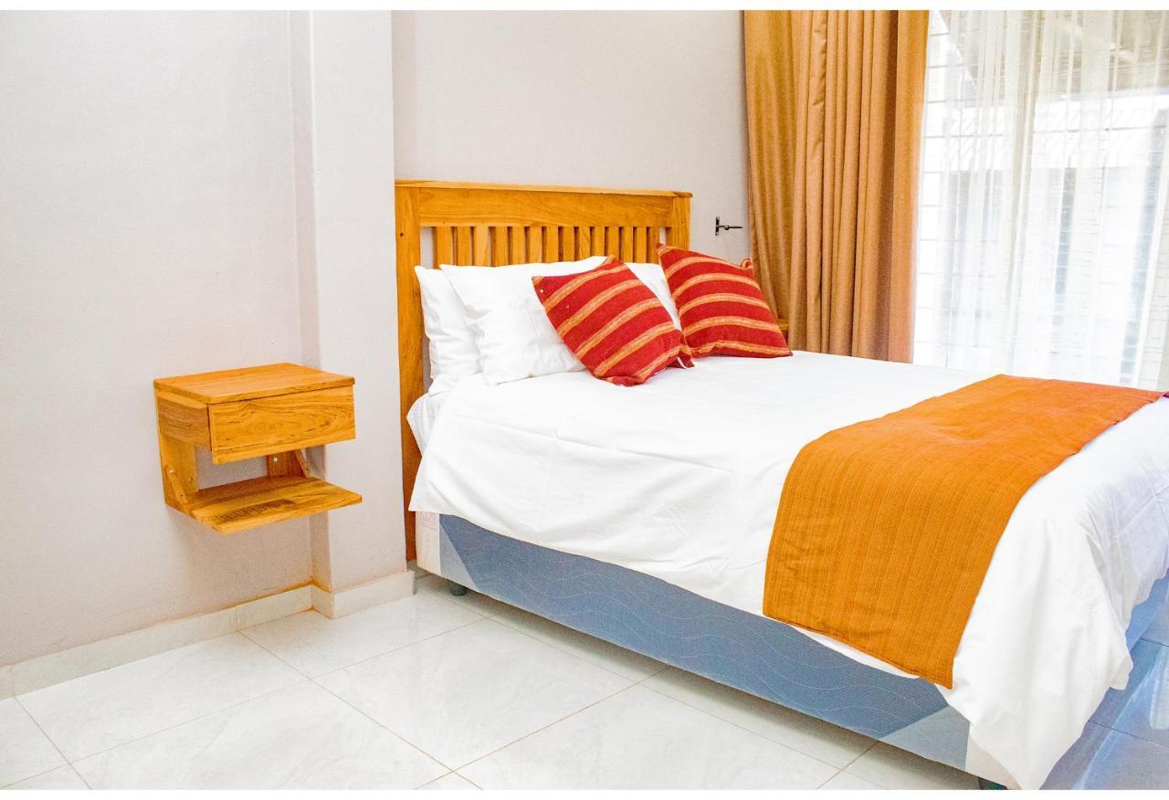 R Executive Apartments Χαράρε Εξωτερικό φωτογραφία