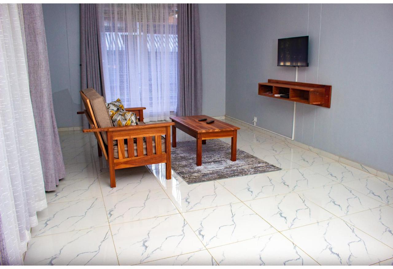 R Executive Apartments Χαράρε Εξωτερικό φωτογραφία