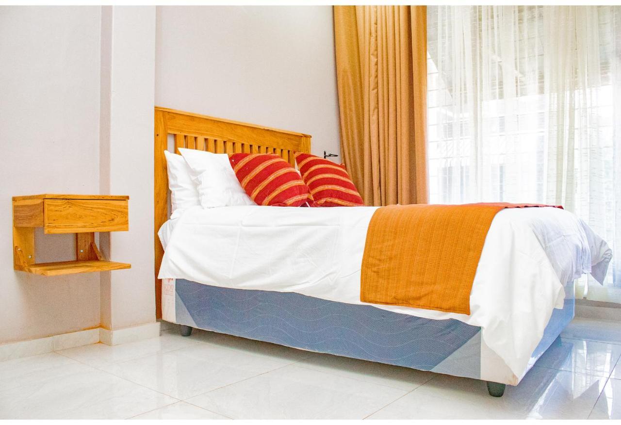 R Executive Apartments Χαράρε Εξωτερικό φωτογραφία