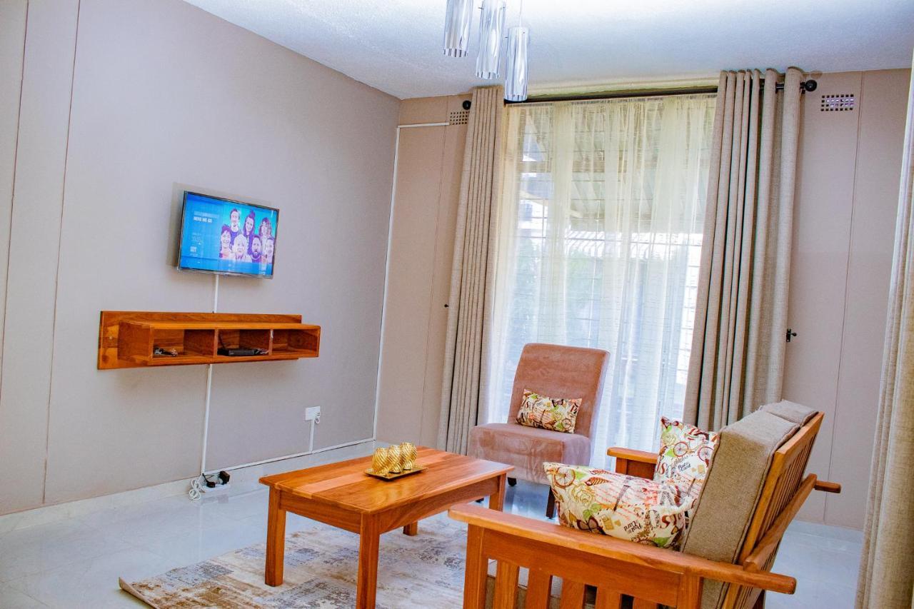 R Executive Apartments Χαράρε Εξωτερικό φωτογραφία